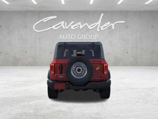 2025 Ford Bronco Base