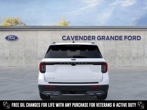 2025 Ford Explorer Active