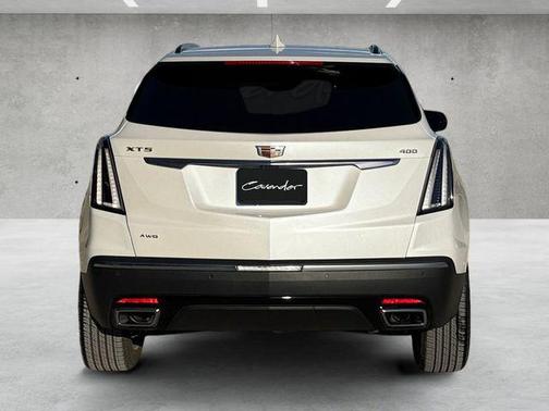 2025 Cadillac XT5 Sport