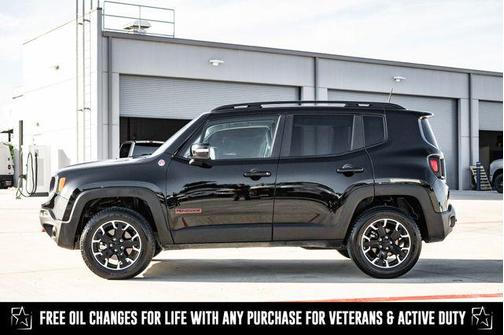 2023 Jeep Renegade Trailhawk