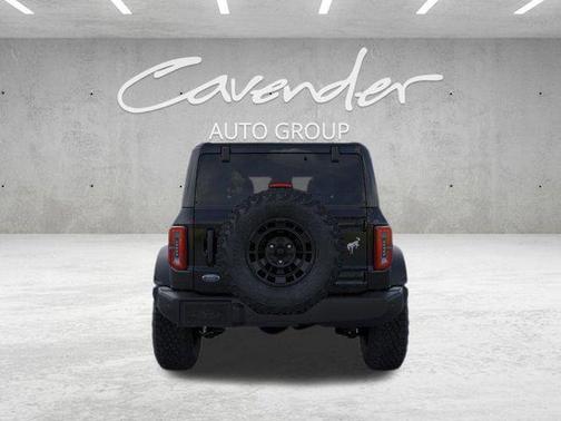 Shadow Black 2026 Ford Bronco Outer Banks