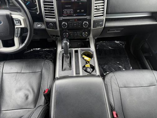 Magnetic Metallic 2015 Ford F-150 Lariat