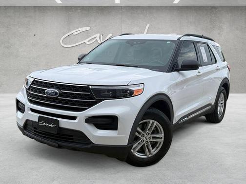 Oxford White 2021 Ford Explorer XLT