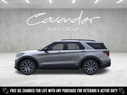 2025 Ford Explorer ST-Line