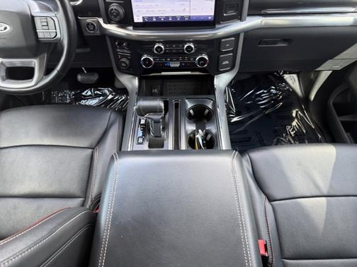 OXFORD WHITE 2023 Ford F-150 LARIAT