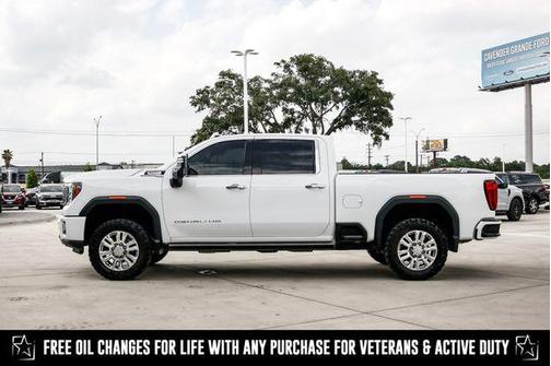 2022 GMC Sierra 2500 Denali