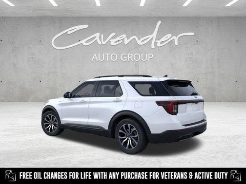 2025 Ford Explorer ST-Line