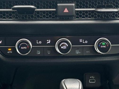 Crystal Black Pearl 2023 Honda HR-V EX-L