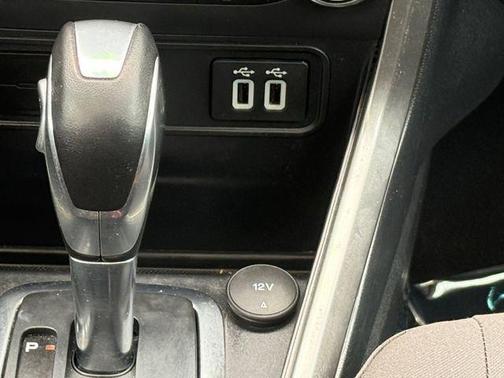 Moondust Silver Metallic 2018 Ford EcoSport SE