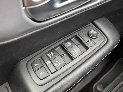 2020 Chrysler Pacifica Touring-L Plus