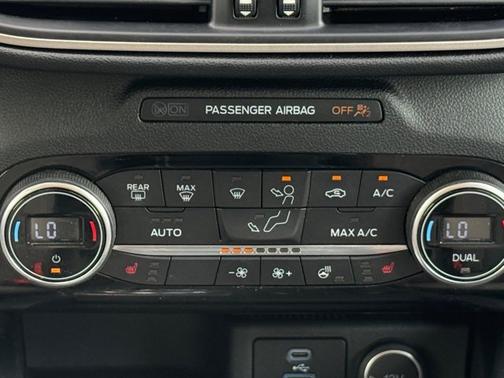 CARBONIZED GRAY 2021 Ford Escape SE