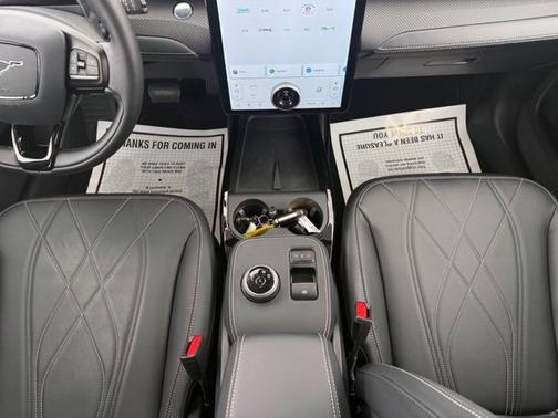 STAR WHITE MET TRI-COAT 2024 Ford Mustang Mach-E SELECT