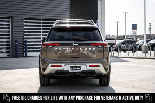 2024 Nissan Pathfinder Platinum 4WD