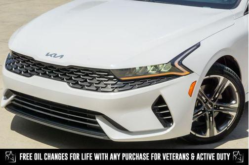 2022 Kia K5 LXS