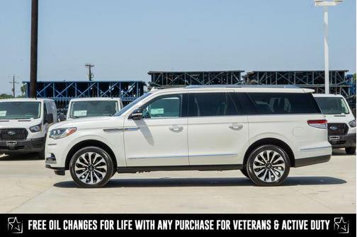 2023 Lincoln Navigator Reserve