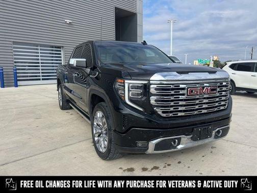 2023 GMC Sierra 1500 Denali