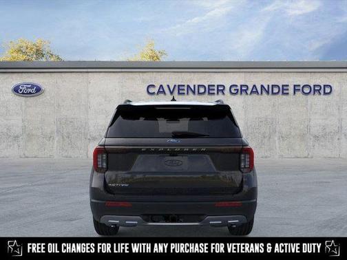 2025 Ford Explorer Active