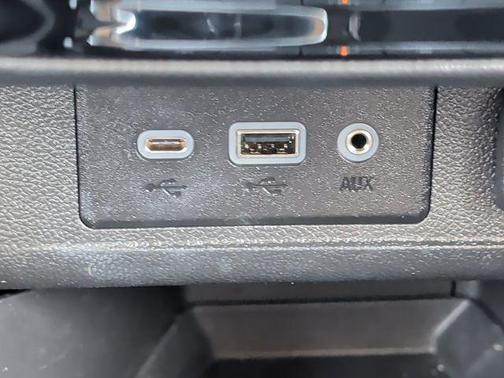 Moonstone Gray Metallic 2023 Buick Encore GX Select