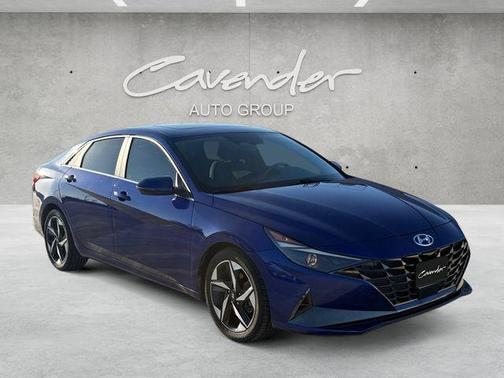 2021 Hyundai ELANTRA SEL