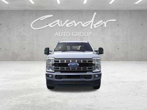 Oxford White 2026 Ford F-250 XLT