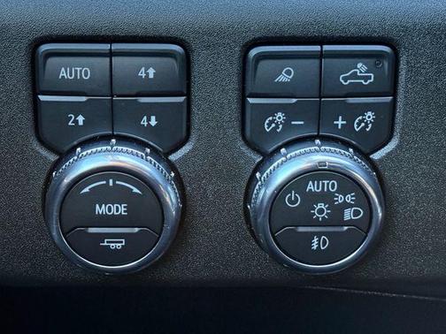 2024 GMC Sierra 2500 SLT