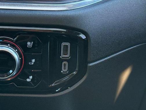 2024 GMC Sierra 2500 SLT