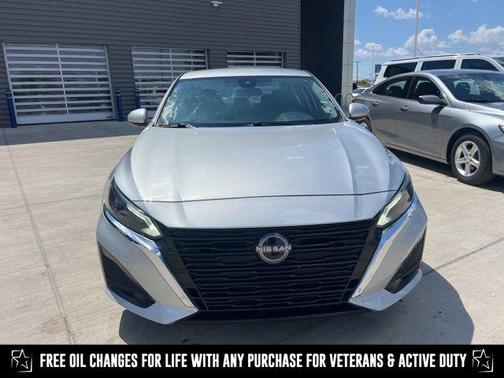 2023 Nissan Altima 2.5 SV