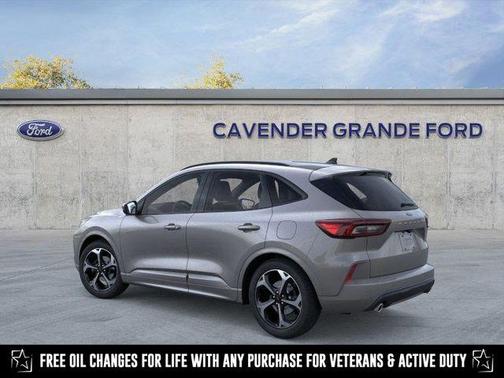 2025 Ford Escape ST-Line Elite