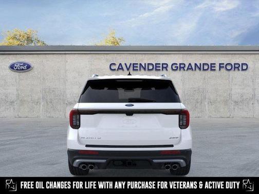 2025 Ford Explorer Platinum