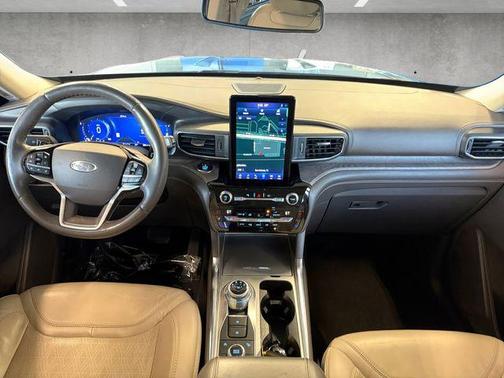 2021 Ford Explorer Platinum