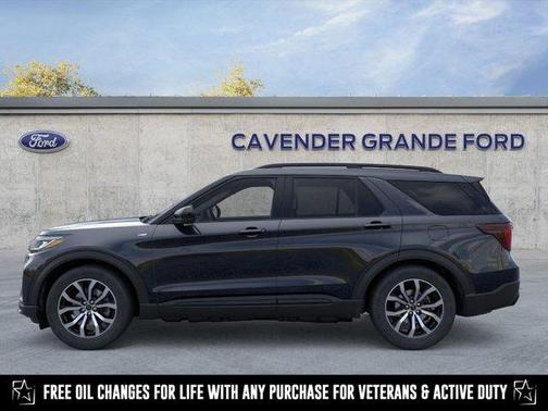 2025 Ford Explorer ST-Line