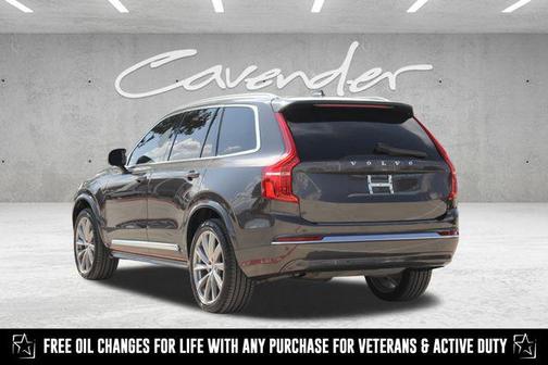 2025 Volvo XC90 B6 Core