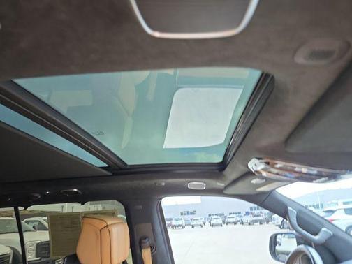 2022 Jeep Grand Wagoneer Series III 4x4