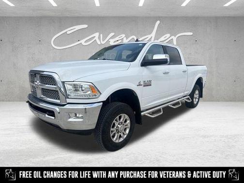 2017 RAM 2500 Laramie Crew Cab 4x4 6'4' Box