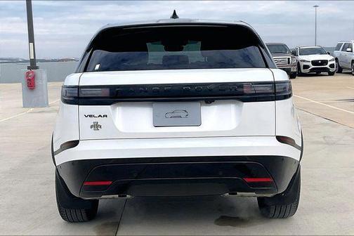 2026 Land Rover Range Rover Velar P250 SE R-Dynamic