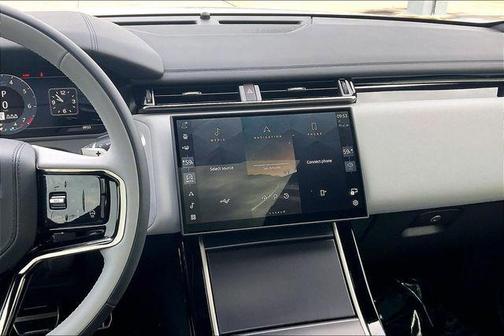 2026 Land Rover Range Rover Velar P250 SE R-Dynamic