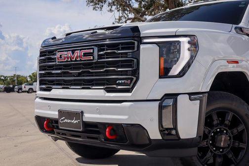 2024 GMC Sierra 2500 AT4