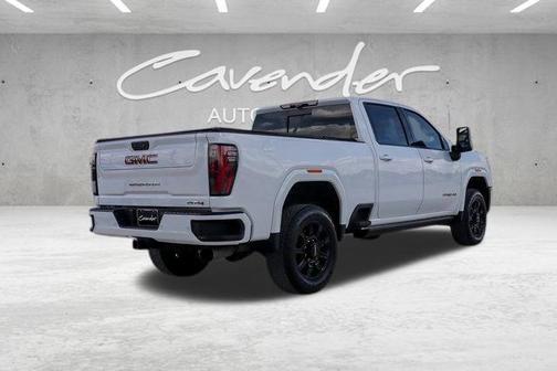 2024 GMC Sierra 2500 AT4