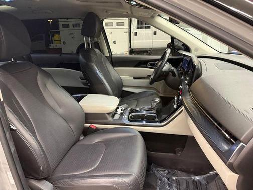 2022 Kia Carnival SX Prestige