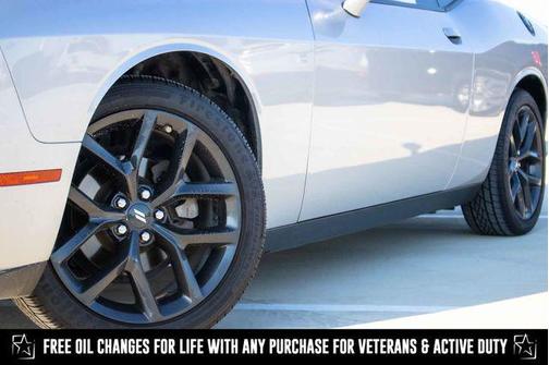 2022 Dodge Challenger SXT
