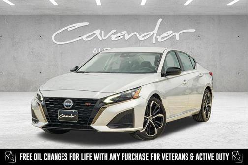 2023 Nissan Altima SR FWD