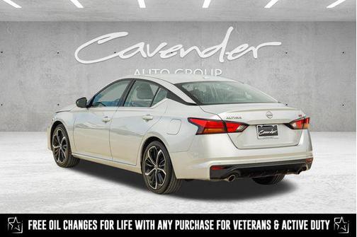 2023 Nissan Altima SR FWD