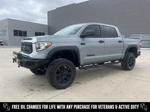 2020 Toyota Tundra SR5
