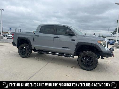 2020 Toyota Tundra SR5