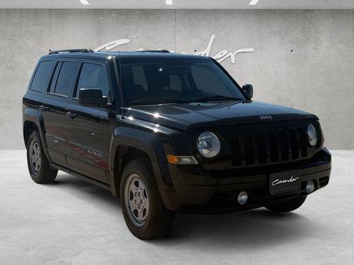 Black Clearcoat 2016 Jeep Patriot Sport