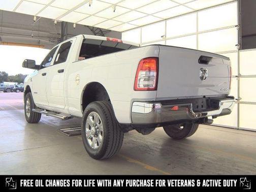 2020 RAM 2500 Tradesman Crew Cab 4X4 6'4' Box