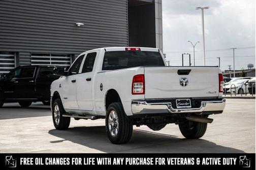 2020 RAM 2500 Tradesman Crew Cab 4X4 6'4' Box