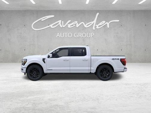 Star White Metallic Tri-Coat 2026 Ford F-150 Platinum