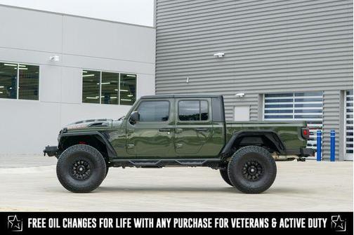 2023 Jeep Gladiator Willys 4x4