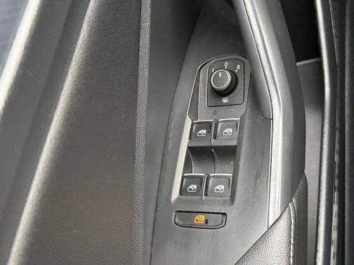 2022 Volkswagen Jetta 1.5T SE